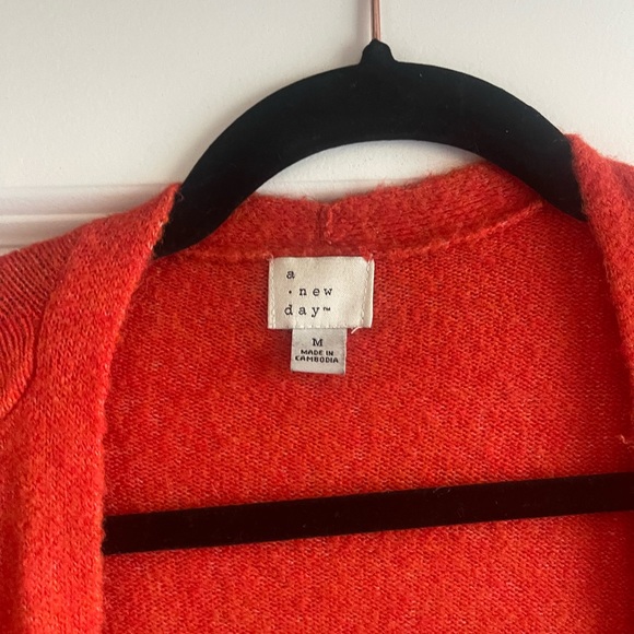 Color Block Cardigan - Picture 3 of 6